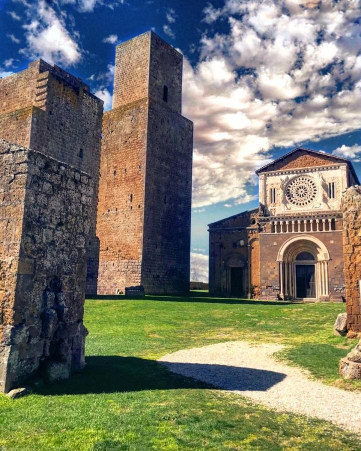 Hotel Piazza Duomo Tuscania Exteriér fotografie